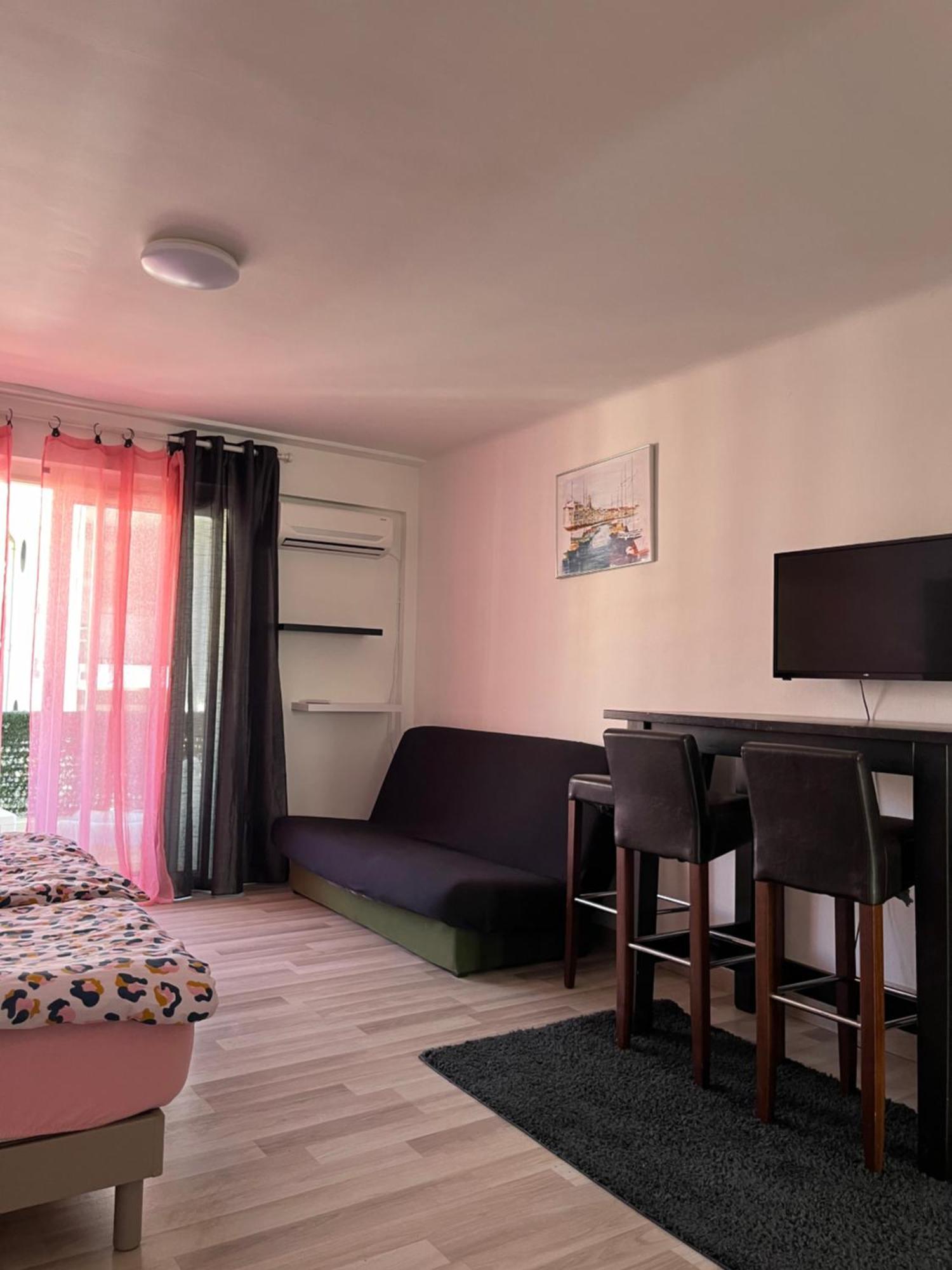 Studio Modern Apartamento Cannes Exterior foto
